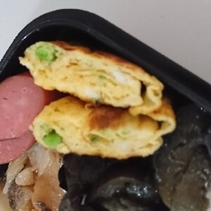 食感が楽しい、ブロッコリーの卵焼き